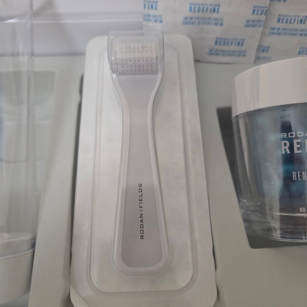 NIB Rodan+Fields Sealed Redefine AMP MD System For Firmer Younger-Looking Skin - Picture 4 of 11